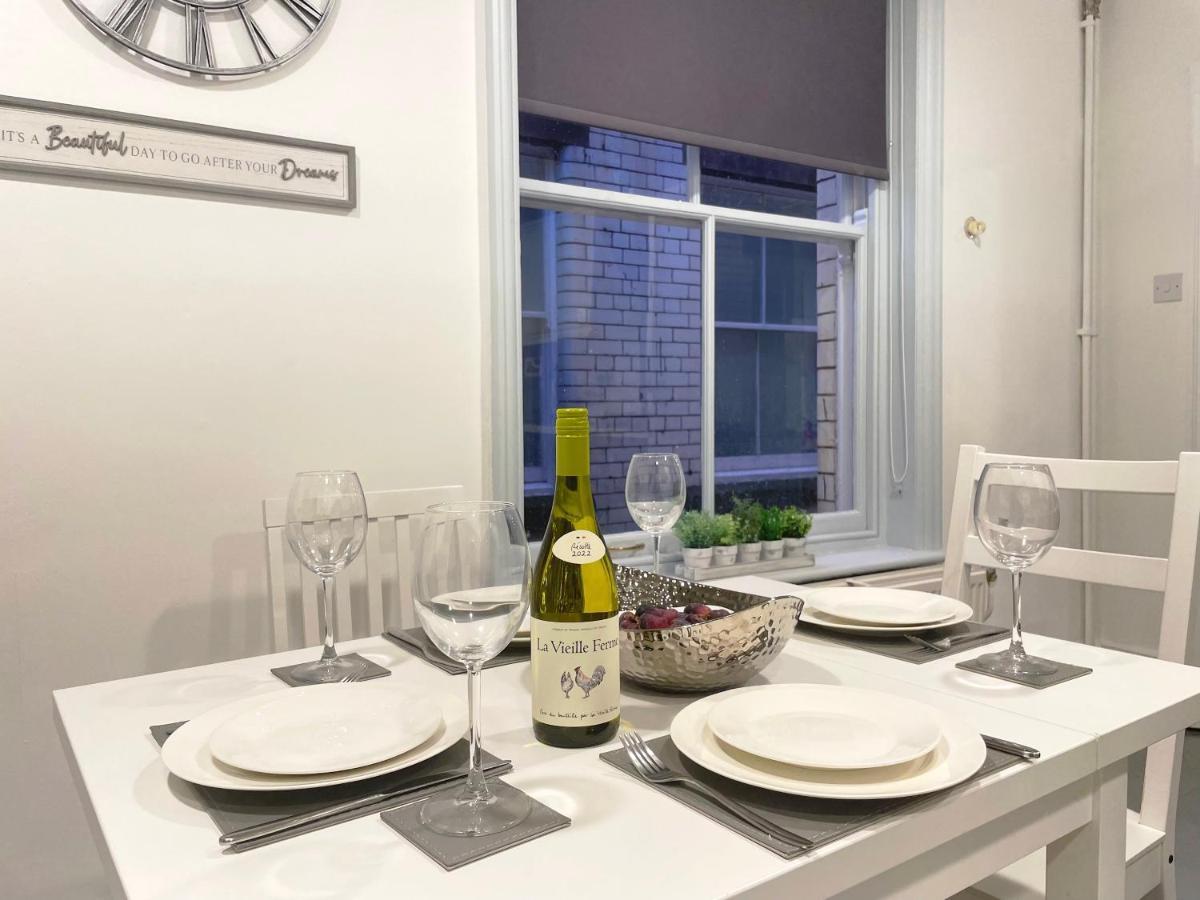 Central Penthouse By Hnfc Stays Newcastle-upon-Tyne Exteriör bild