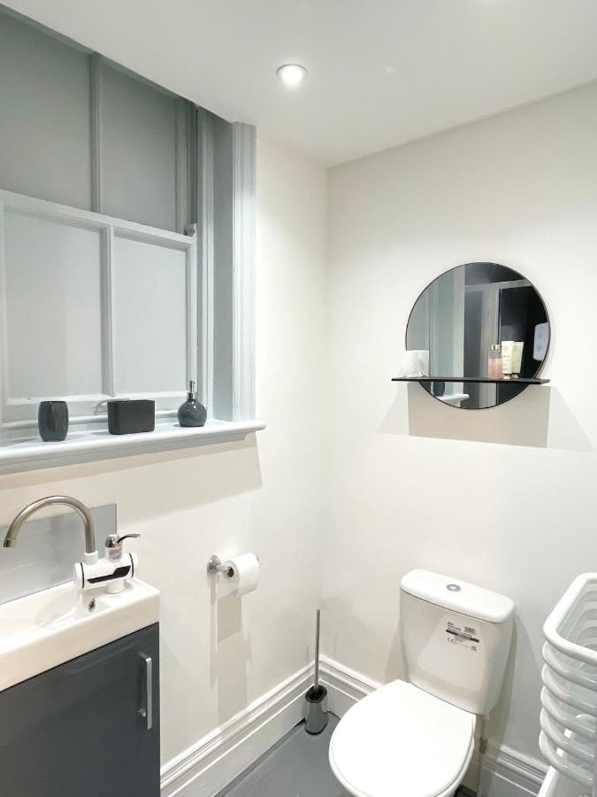 Central Penthouse By Hnfc Stays Newcastle-upon-Tyne Exteriör bild