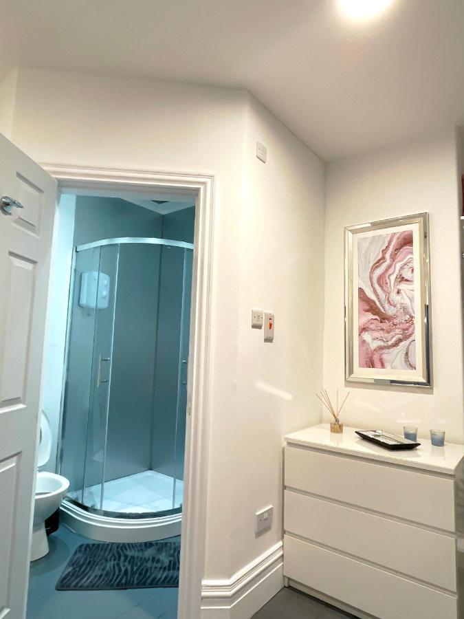 Central Penthouse By Hnfc Stays Newcastle-upon-Tyne Exteriör bild