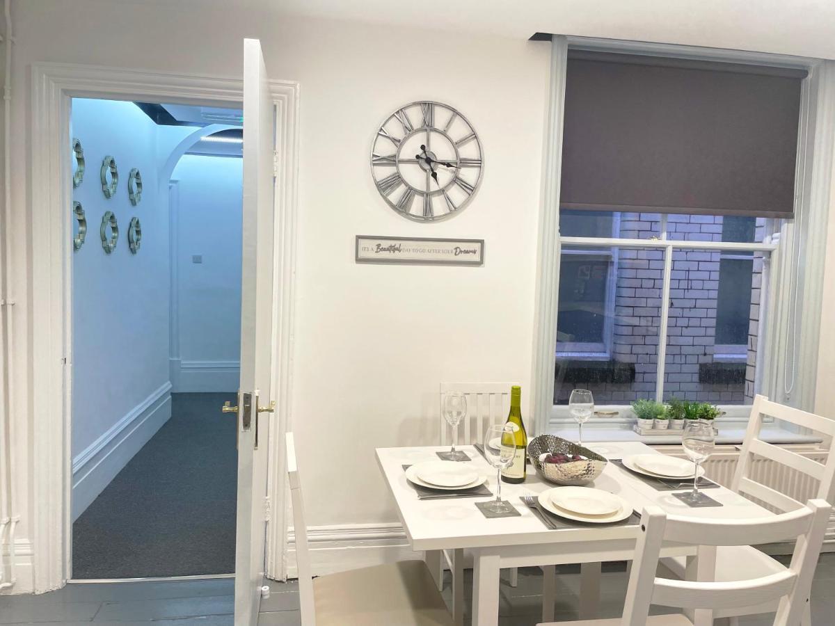 Central Penthouse By Hnfc Stays Newcastle-upon-Tyne Exteriör bild