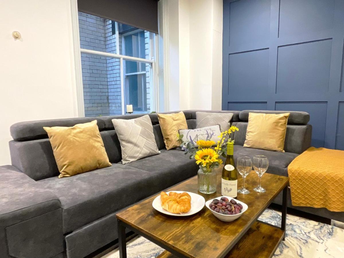 Central Penthouse By Hnfc Stays Newcastle-upon-Tyne Exteriör bild